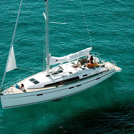 Boat In Gozek Båthotell *