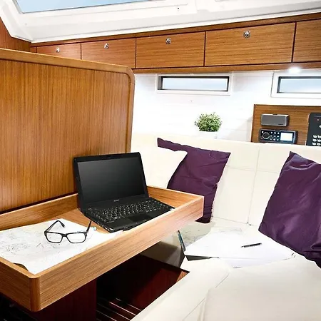 Boat In Gozek
